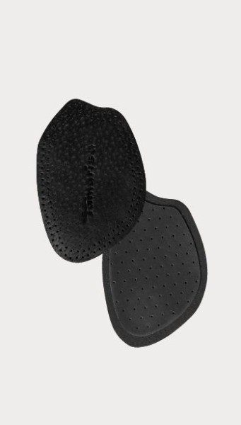 The toeless Leather half insole from Tamaris compensates for intermediate sizes. The soft latex cushions the forefoot pleasantly