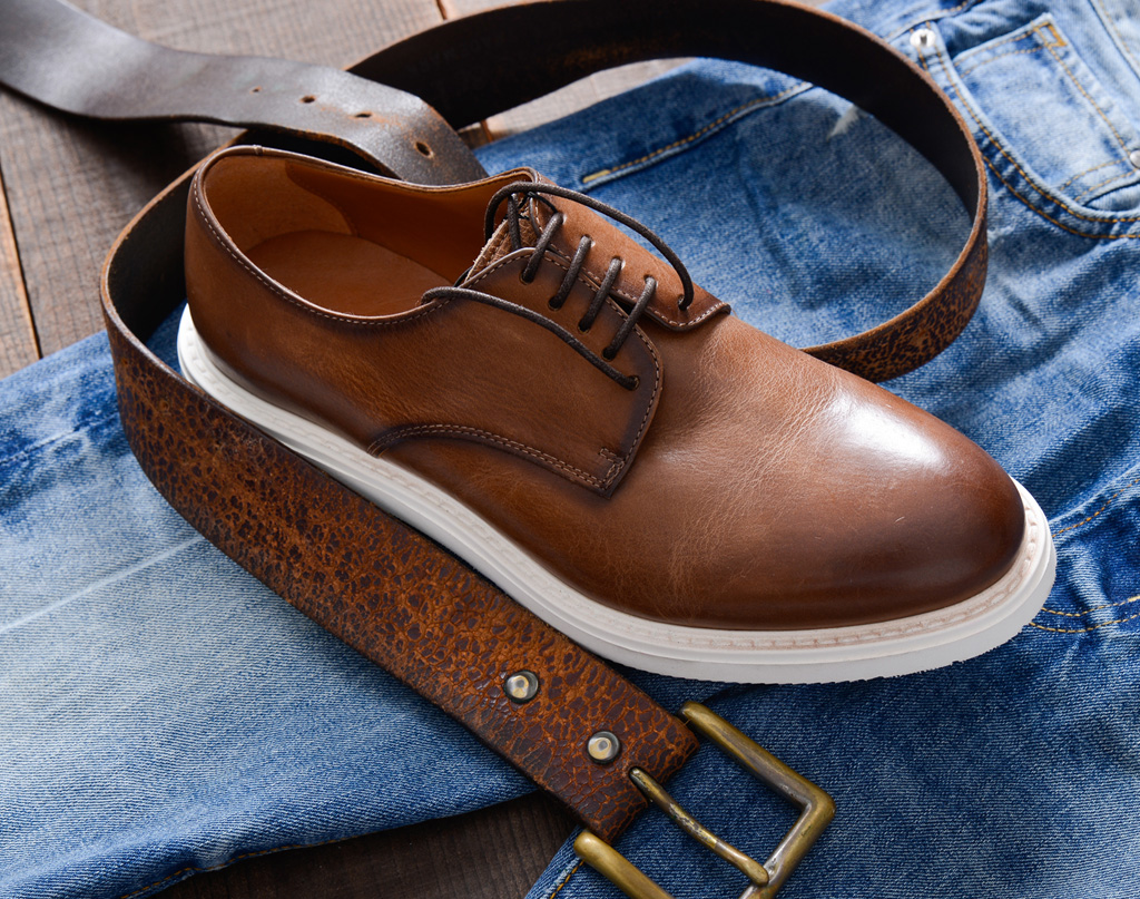 Leather shoe and belt 